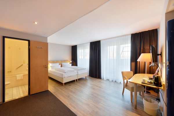 Amedia Hotel Dresden Elbpromenade Elbpromenade